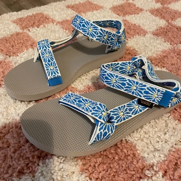 TEVA Unisex Original Universal Slingback Sandal Blue Print Size 9 Men -Pre-Owned Teva Original Universal Men main image 4